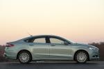 Ford Fusion Hybrid SE 2013 года